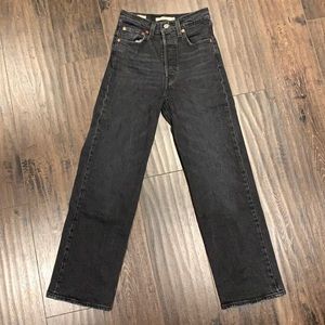 Levi’s Ribcage Straight Jeans